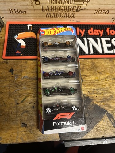 Hot wheels pack - hot, f1