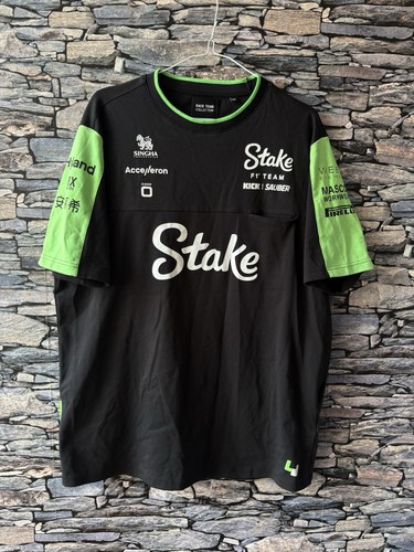 Stake team kick - sauber, 2024